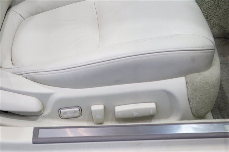 2004 Lexus SC NEW TIMING BELT 4K MLS AGO* FULLY SERVICED @ LEXUS W/ ALL NEW DIFF FLUIDS-BRAKES-HOSES-TIRES-BRAKE FLUID-POWER STEERING* UPGRADED HEAD UNIT W/ FRONT & REAR CAMERAS* PARKING SENSORS* ALL BOOKS & 2-KEYS - Photo 37 - Portland, OR 97230