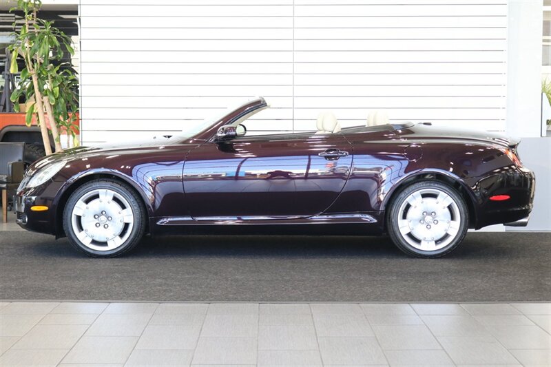 2004 Lexus SC NEW TIMING BELT 4K MLS AGO* FULLY SERVICED @ LEXUS W/ ALL NEW DIFF FLUIDS-BRAKES-HOSES-TIRES-BRAKE FLUID-POWER STEERING* UPGRADED HEAD UNIT W/ FRONT & REAR CAMERAS* PARKING SENSORS* ALL BOOKS & 2-KEYS - Photo 4 - Portland, OR 97230