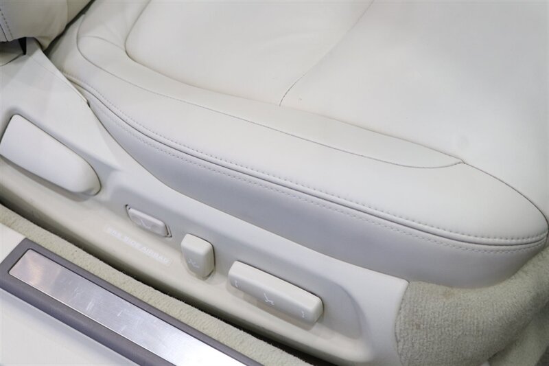 2004 Lexus SC NEW TIMING BELT 4K MLS AGO* FULLY SERVICED @ LEXUS W/ ALL NEW DIFF FLUIDS-BRAKES-HOSES-TIRES-BRAKE FLUID-POWER STEERING* UPGRADED HEAD UNIT W/ FRONT & REAR CAMERAS* PARKING SENSORS* ALL BOOKS & 2-KEYS - Photo 35 - Portland, OR 97230