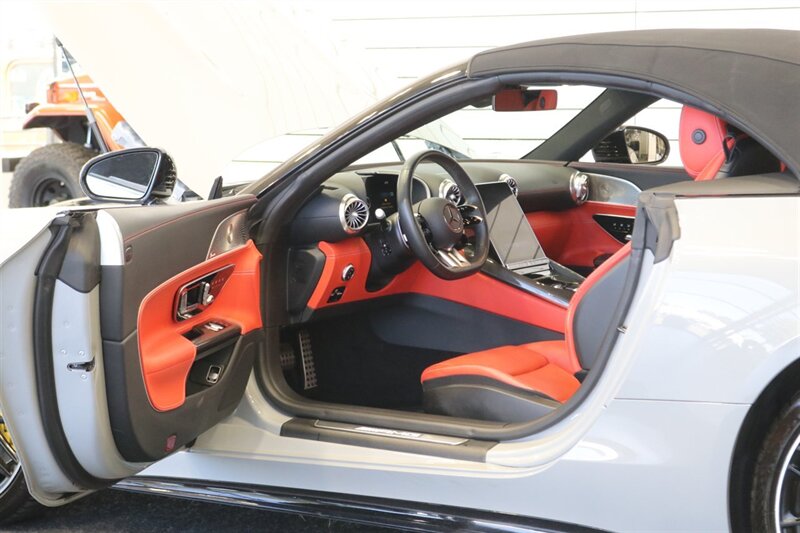 2023 Mercedes-Benz AMG SL 63 1-OWNER* 202K MSRP* CARBON FIBER PKG* AERODYNAMICS PKG* 21 " AMG FORGED WHEELS* DRIVER ASSISTANCE PKG* PERFORMANCE LINE PKG* AMG DARK LIGHT PKG* EXTENDED NIGHT PKG* NIGHT PKG - Photo 62 - Portland, OR 97230