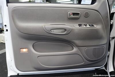 2006 Toyota Tundra SR5   - Photo 64 - Portland, OR 97230