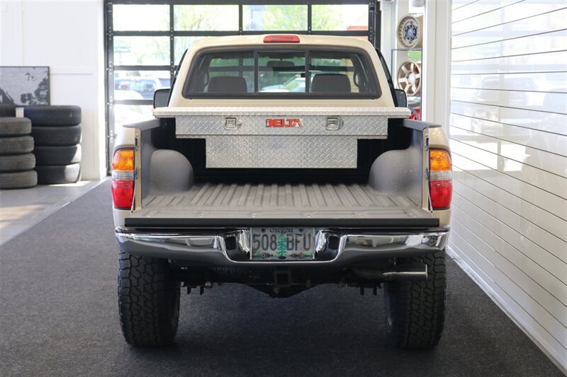 2004 Toyota Tacoma V6  1-OWNER* 100% RUST FREE* NEW 2.5 " BILSTEIN TOYTEC ADJUSTABLE LEVEL LIFT W/ NEW 17 " TRD PROs & 33 " FALKEN A/T4s* TIMING BELT DONE 18K MLS AGO* NEW FLUIDS-AXLES* ALL BOOKS & KEYS & WINDOW STICKER - Photo 15 - Portland, OR 97230