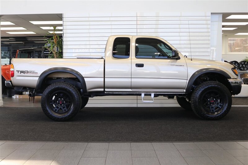 2004 Toyota Tacoma V6  1-OWNER* 100% RUST FREE* NEW 2.5 " BILSTEIN TOYTEC ADJUSTABLE LEVEL LIFT W/ NEW 17 " TRD PROs & 33 " FALKEN A/T4s* TIMING BELT DONE 18K MLS AGO* NEW FLUIDS-AXLES* ALL BOOKS & KEYS & WINDOW STICKER - Photo 5 - Portland, OR 97230