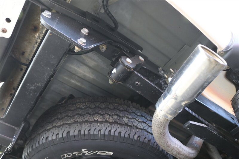 2004 Toyota Tacoma V6  1-OWNER* 100% RUST FREE* NEW 2.5 " BILSTEIN TOYTEC ADJUSTABLE LEVEL LIFT W/ NEW 17 " TRD PROs & 33 " FALKEN A/T4s* TIMING BELT DONE 18K MLS AGO* NEW FLUIDS-AXLES* ALL BOOKS & KEYS & WINDOW STICKER - Photo 36 - Portland, OR 97230