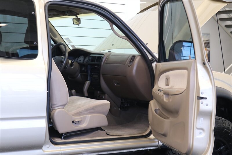 2004 Toyota Tacoma V6  1-OWNER* 100% RUST FREE* NEW 2.5 " BILSTEIN TOYTEC ADJUSTABLE LEVEL LIFT W/ NEW 17 " TRD PROs & 33 " FALKEN A/T4s* TIMING BELT DONE 18K MLS AGO* NEW FLUIDS-AXLES* ALL BOOKS & KEYS & WINDOW STICKER - Photo 49 - Portland, OR 97230