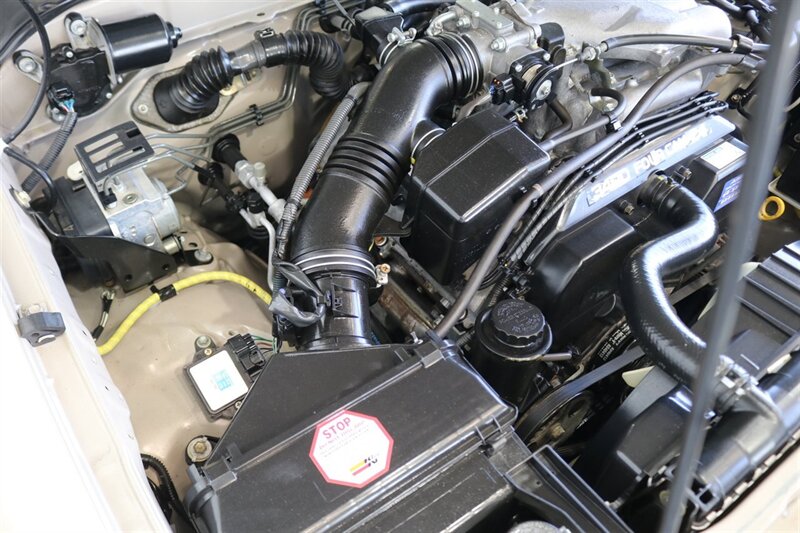 2004 Toyota Tacoma V6  1-OWNER* 100% RUST FREE* NEW 2.5 " BILSTEIN TOYTEC ADJUSTABLE LEVEL LIFT W/ NEW 17 " TRD PROs & 33 " FALKEN A/T4s* TIMING BELT DONE 18K MLS AGO* NEW FLUIDS-AXLES* ALL BOOKS & KEYS & WINDOW STICKER - Photo 42 - Portland, OR 97230