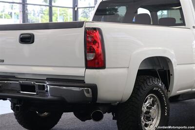 2007 Chevrolet Silverado 2500 LT1 LT1 4dr Crew Cab  2-OWNER* 0-RUST* NEVER HAD 5TH WHEEL OR GOOSENECK* LEVELED ON NEW 33 "BFG KO3 10-PLYs* 6-PASSENGER SEATING* FULL FRESH SERVICE* 52 GALLON TITAN FUEL TANK* ALL STOCK W/NO UPGRADES - Photo 40 - Portland, OR 97230