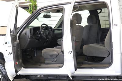 2007 Chevrolet Silverado 2500 LT1 LT1 4dr Crew Cab  2-OWNER* 0-RUST* NEVER HAD 5TH WHEEL OR GOOSENECK* LEVELED ON NEW 33 "BFG KO3 10-PLYs* 6-PASSENGER SEATING* FULL FRESH SERVICE* 52 GALLON TITAN FUEL TANK* ALL STOCK W/NO UPGRADES - Photo 44 - Portland, OR 97230