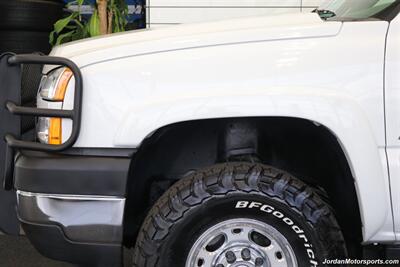 2007 Chevrolet Silverado 2500 LT1 LT1 4dr Crew Cab  2-OWNER* 0-RUST* NEVER HAD 5TH WHEEL OR GOOSENECK* LEVELED ON NEW 33 "BFG KO3 10-PLYs* 6-PASSENGER SEATING* FULL FRESH SERVICE* 52 GALLON TITAN FUEL TANK* ALL STOCK W/NO UPGRADES - Photo 48 - Portland, OR 97230