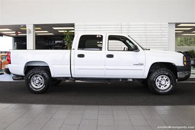 2007 Chevrolet Silverado 2500 LT1 LT1 4dr Crew Cab  2-OWNER* 0-RUST* NEVER HAD 5TH WHEEL OR GOOSENECK* LEVELED ON NEW 33 "BFG KO3 10-PLYs* 6-PASSENGER SEATING* FULL FRESH SERVICE* 52 GALLON TITAN FUEL TANK* ALL STOCK W/NO UPGRADES - Photo 5 - Portland, OR 97230