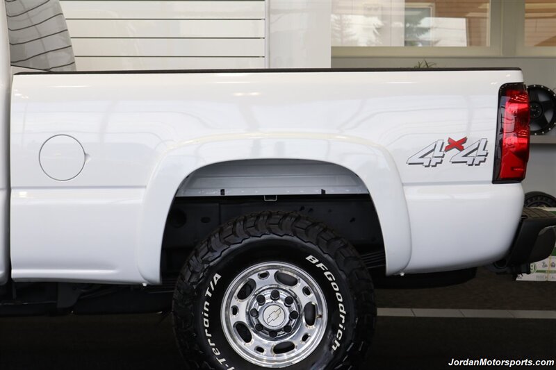 2007 Chevrolet Silverado 2500 LT1 LT1 4dr Crew Cab  2-OWNER* 0-RUST* NEVER HAD 5TH WHEEL OR GOOSENECK* LEVELED ON NEW 33 "BFG KO3 10-PLYs* 6-PASSENGER SEATING* FULL FRESH SERVICE* 52 GALLON TITAN FUEL TANK* ALL STOCK W/NO UPGRADES - Photo 52 - Portland, OR 97230