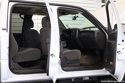2007 Chevrolet Silverado 2500 LT1 LT1 4dr Crew Cab  2-OWNER* 0-RUST* NEVER HAD 5TH WHEEL OR GOOSENECK* LEVELED ON NEW 33 "BFG KO3 10-PLYs* 6-PASSENGER SEATING* FULL FRESH SERVICE* 52 GALLON TITAN FUEL TANK* ALL STOCK W/NO UPGRADES - Photo 45 - Portland, OR 97230