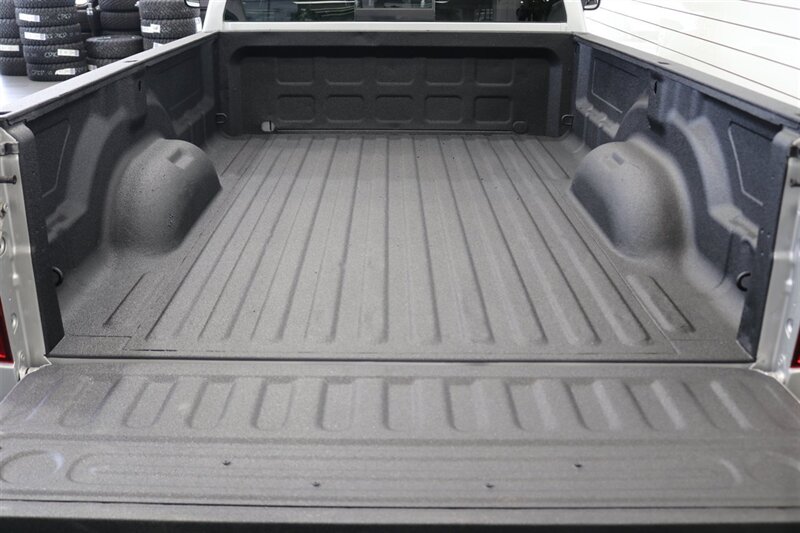 2007 Dodge Ram 3500 SLT  1-OWNER* 5.9L HO* 6-SPEED MANUAL* CUMMINS EXHAUST BRAKE* 100% RUST FREE* NEW 6 FALKEN A/T 4W 10-PLYS* NEW BRAKES-ROTORS-CALIPERS-COOLANT & BRAKE FLUID FLUSH* LINEX BED LINER* ALL BOOKS & KEYS - Photo 56 - Portland, OR 97230