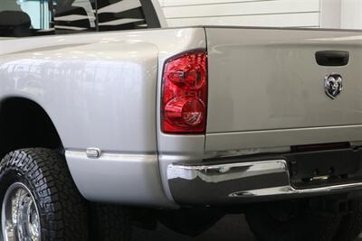 2007 Dodge Ram 3500 SLT  1-OWNER* 5.9L HO* 6-SPEED MANUAL* CUMMINS EXHAUST BRAKE* 100% RUST FREE* NEW 6 FALKEN A/T 4W 10-PLYS* NEW BRAKES-ROTORS-CALIPERS-COOLANT & BRAKE FLUID FLUSH* LINEX BED LINER* ALL BOOKS & KEYS - Photo 53 - Portland, OR 97230