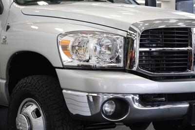 2007 Dodge Ram 3500 SLT  1-OWNER* 5.9L HO* 6-SPEED MANUAL* CUMMINS EXHAUST BRAKE* 100% RUST FREE* NEW 6 FALKEN A/T 4W 10-PLYS* NEW BRAKES-ROTORS-CALIPERS-COOLANT & BRAKE FLUID FLUSH* LINEX BED LINER* ALL BOOKS & KEYS - Photo 13 - Portland, OR 97230