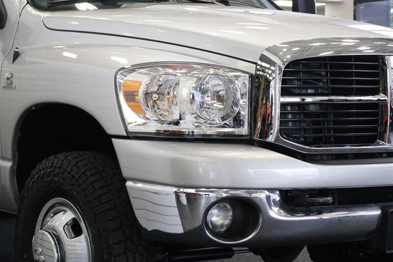 2007 Dodge Ram 3500 SLT  1-OWNER* 5.9L HO* 6-SPEED MANUAL* CUMMINS EXHAUST BRAKE* 100% RUST FREE* NEW 6 FALKEN A/T 4W 10-PLYS* NEW BRAKES-ROTORS-CALIPERS-COOLANT & BRAKE FLUID FLUSH* LINEX BED LINER* ALL BOOKS & KEYS - Photo 13 - Portland, OR 97230