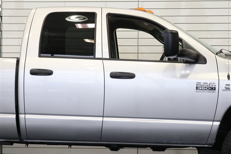2007 Dodge Ram 3500 SLT  1-OWNER* 5.9L HO* 6-SPEED MANUAL* CUMMINS EXHAUST BRAKE* 100% RUST FREE* NEW 6 FALKEN A/T 4W 10-PLYS* NEW BRAKES-ROTORS-CALIPERS-COOLANT & BRAKE FLUID FLUSH* LINEX BED LINER* ALL BOOKS & KEYS - Photo 49 - Portland, OR 97230