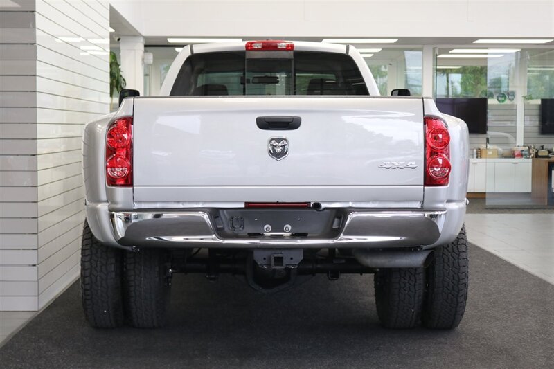 2007 Dodge Ram 3500 SLT  1-OWNER* 5.9L HO* 6-SPEED MANUAL* CUMMINS EXHAUST BRAKE* 100% RUST FREE* NEW 6 FALKEN A/T 4W 10-PLYS* NEW BRAKES-ROTORS-CALIPERS-COOLANT & BRAKE FLUID FLUSH* LINEX BED LINER* ALL BOOKS & KEYS - Photo 9 - Portland, OR 97230