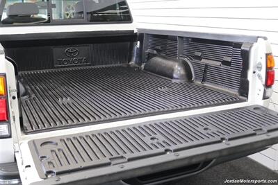 2003 Toyota Tundra SR5  LEATHER* NEW TIMING BELT-WATER PUMP-BRAKES-ROTORS-FLUIDS-FILTERS-AC CHARGE-STEERING RACK* NEW BILSTEIN TOYTEC 2.5 " LEVEL LIFT WITH DIFF DROP* 100% RUST & CORROSION FREE* FACTORY BED LINER* REAR SLIDER - Photo 49 - Portland, OR 97230