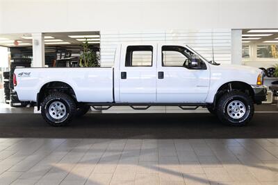 2001 Ford F-250 XLT  1-CALIFORNIA OWNER* 100% RUST FREE* NEW 35 " BFGK KO3-16 " PRO COMPS-3 "LEVEL KIT-FOX & BILSTEINS* ON BOARD COMPRESSOR W-AIR LIFT BAGS* LINEX BED LINER* FULLY SERVICED W/ ALL RECORDS - Photo 5 - Portland, OR 97230