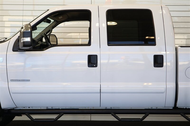 2001 Ford F-250 XLT  1-CALIFORNIA OWNER* 100% RUST FREE* NEW 35 " BFGK KO3-16 " PRO COMPS-3 "LEVEL KIT-FOX & BILSTEINS* ON BOARD COMPRESSOR W-AIR LIFT BAGS* LINEX BED LINER* FULLY SERVICED W/ ALL RECORDS - Photo 58 - Portland, OR 97230