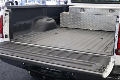 2001 Ford F-250 XLT  1-CALIFORNIA OWNER* 100% RUST FREE* NEW 35 " BFGK KO3-16 " PRO COMPS-3 "LEVEL KIT-FOX & BILSTEINS* ON BOARD COMPRESSOR W-AIR LIFT BAGS* LINEX BED LINER* FULLY SERVICED W/ ALL RECORDS - Photo 51 - Portland, OR 97230