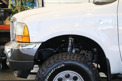 2001 Ford F-250 XLT  1-CALIFORNIA OWNER* 100% RUST FREE* NEW 35 " BFGK KO3-16 " PRO COMPS-3 "LEVEL KIT-FOX & BILSTEINS* ON BOARD COMPRESSOR W-AIR LIFT BAGS* LINEX BED LINER* FULLY SERVICED W/ ALL RECORDS - Photo 56 - Portland, OR 97230