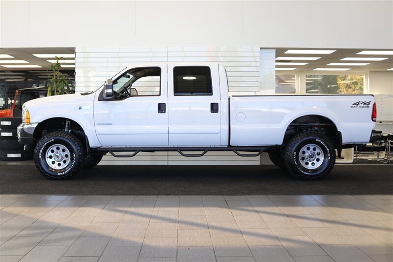 2001 Ford F-250 XLT  1-CALIFORNIA OWNER* 100% RUST FREE* NEW 35 " BFGK KO3-16 " PRO COMPS-3 "LEVEL KIT-FOX & BILSTEINS* ON BOARD COMPRESSOR W-AIR LIFT BAGS* LINEX BED LINER* FULLY SERVICED W/ ALL RECORDS - Photo 4 - Portland, OR 97230