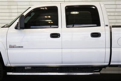 2006 GMC Sierra 3500 LONG BED* 2-OWNER* 100% RUST FREE* 6-PASSENGER SEATING* LEVELED ON NEW 33 " BFG KO3s & NEW 16 "PRO COMPS* GOOSNECK* SPRAY IN BED LINER* FRESH FULL SERVICE - Photo 48 - Portland, OR 97230