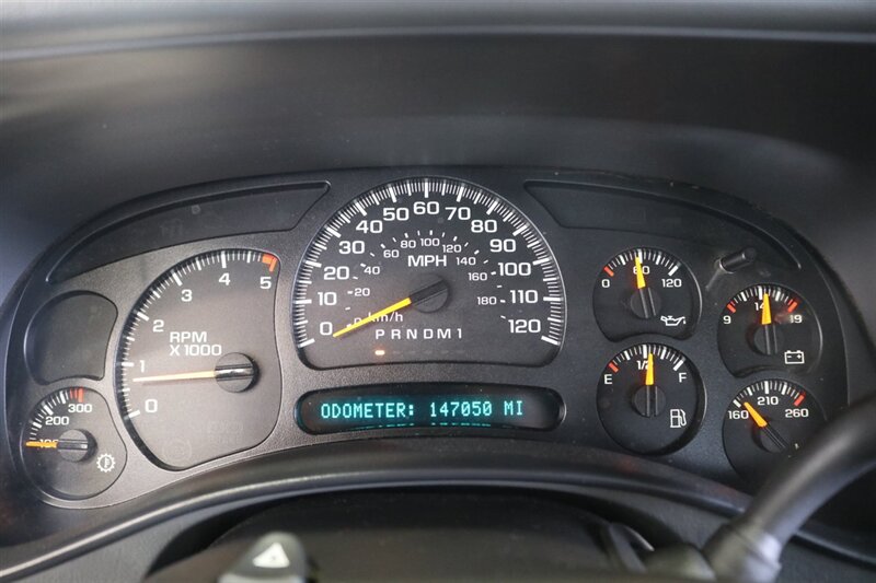 2006 GMC Sierra 3500 LONG BED* 2-OWNER* 100% RUST FREE* 6-PASSENGER SEATING* LEVELED ON NEW 33 " BFG KO3s & NEW 16 "PRO COMPS* GOOSNECK* SPRAY IN BED LINER* FRESH FULL SERVICE - Photo 88 - Portland, OR 97230