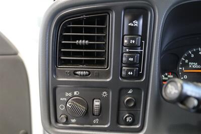 2006 GMC Sierra 3500 LONG BED* 2-OWNER* 100% RUST FREE* 6-PASSENGER SEATING* LEVELED ON NEW 33 " BFG KO3s & NEW 16 "PRO COMPS* GOOSNECK* SPRAY IN BED LINER* FRESH FULL SERVICE - Photo 87 - Portland, OR 97230