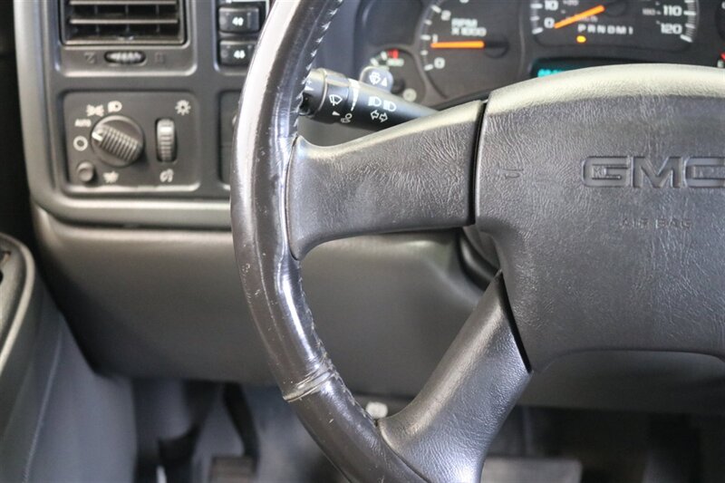 2006 GMC Sierra 3500 LONG BED* 2-OWNER* 100% RUST FREE* 6-PASSENGER SEATING* LEVELED ON NEW 33 " BFG KO3s & NEW 16 "PRO COMPS* GOOSNECK* SPRAY IN BED LINER* FRESH FULL SERVICE - Photo 84 - Portland, OR 97230