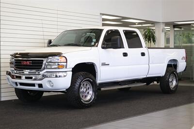 2006 GMC Sierra 3500 LONG BED* 2-OWNER* 100% RUST FREE* 6-PASSENGER SEATING* LEVELED ON NEW 33 " BFG KO3s & NEW 16 "PRO COMPS* GOOSNECK* SPRAY IN BED LINER* FRESH FULL SERVICE - Photo 3 - Portland, OR 97230