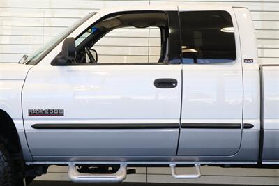 2000 Dodge Ram 2500 SLT  1-OWNER* 100% RUST FREE* NEVER HAD 5TH WHEEL OR GOSENECK* 0-ACCIDENTS* MINT CONDITION* NEW 33 " TOYO A/Ts 10-PLYS* FULLY SERVICED* NEVER BEEN MODIFIED - TUNED* ALL BOOKS & KEYS* LINEX BED LINE - Photo 54 - Portland, OR 97230