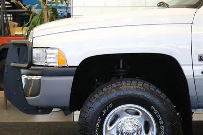 2000 Dodge Ram 2500 SLT  1-OWNER* 100% RUST FREE* NEVER HAD 5TH WHEEL OR GOSENECK* 0-ACCIDENTS* MINT CONDITION* NEW 33 " TOYO A/Ts 10-PLYS* FULLY SERVICED* NEVER BEEN MODIFIED - TUNED* ALL BOOKS & KEYS* LINEX BED LINE - Photo 52 - Portland, OR 97230