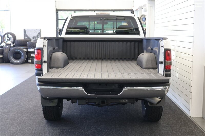 2000 Dodge Ram 2500 SLT  1-OWNER* 100% RUST FREE* NEVER HAD 5TH WHEEL OR GOSENECK* 0-ACCIDENTS* MINT CONDITION* NEW 33 " TOYO A/Ts 10-PLYS* FULLY SERVICED* NEVER BEEN MODIFIED - TUNED* ALL BOOKS & KEYS* LINEX BED LINE - Photo 15 - Portland, OR 97230