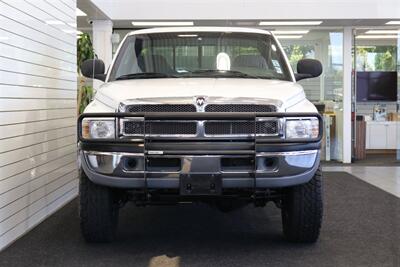 2000 Dodge Ram 2500 SLT  1-OWNER* 100% RUST FREE* NEVER HAD 5TH WHEEL OR GOSENECK* 0-ACCIDENTS* MINT CONDITION* NEW 33 " TOYO A/Ts 10-PLYS* FULLY SERVICED* NEVER BEEN MODIFIED - TUNED* ALL BOOKS & KEYS* LINEX BED LINE - Photo 8 - Portland, OR 97230