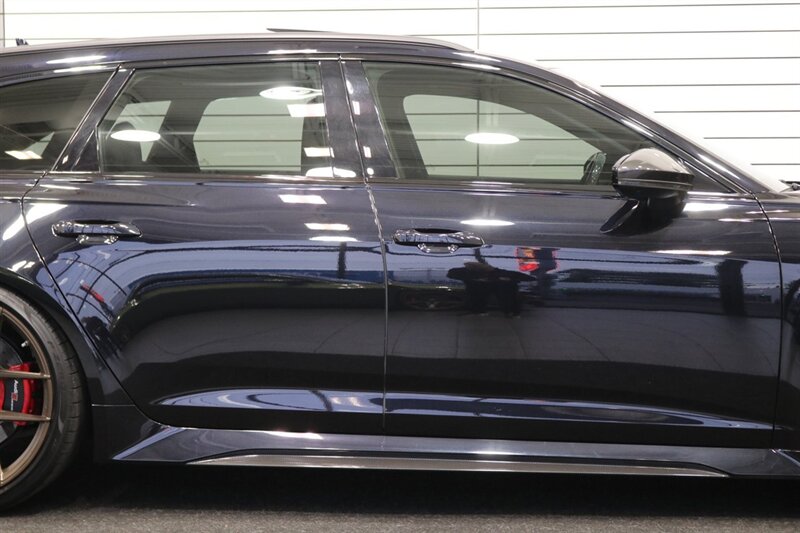 2021 Audi RS 6 Avant 4.0T quattro Avant  22 " VOSSENs S21 * WEISTEC STAGE 3 TUNE* TTE 1020 EA825 TURBOS* EVENTURI CARBONFIBER INTAKE* FULL AKRAPOVIC TITANIUM EXHAUST W/DOWN PIPES & LINK PIPE* CF FLAT BOOTOM STEERING WHEEL W/ PADDLES* - Photo 31 - Portland, OR 97230