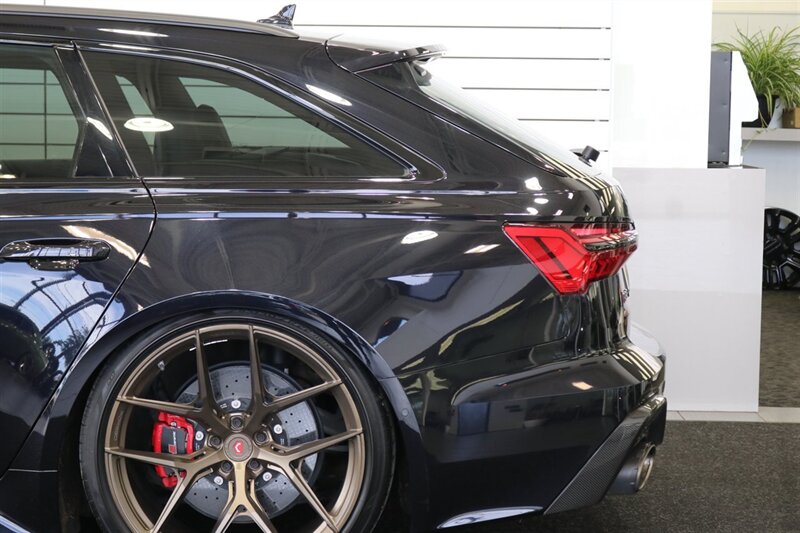 2021 Audi RS 6 Avant 4.0T quattro Avant  22 " VOSSENs S21 * WEISTEC STAGE 3 TUNE* TTE 1020 EA825 TURBOS* EVENTURI CARBONFIBER INTAKE* FULL AKRAPOVIC TITANIUM EXHAUST W/DOWN PIPES & LINK PIPE* CF FLAT BOOTOM STEERING WHEEL W/ PADDLES* - Photo 32 - Portland, OR 97230