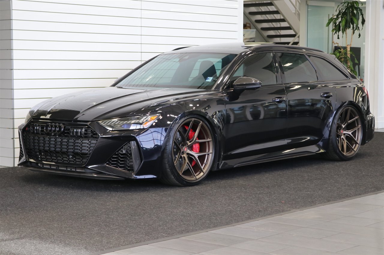 2021 Audi RS 6 Avant 4.0T quattro Avant  22 " VOSSENs S21 * WEISTEC STAGE 3 TUNE* TTE 1020 EA825 TURBOS* EVENTURI CARBONFIBER INTAKE* FULL AKRAPOVIC TITANIUM EXHAUST W/DOWN PIPES & LINK PIPE* CF FLAT BOOTOM STEERING WHEEL W/ PADDLES* - Photo 1 - Portland, OR 97230