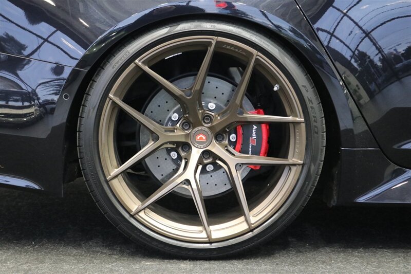 2021 Audi RS 6 Avant 4.0T quattro Avant  22 " VOSSENs S21 * WEISTEC STAGE 3 TUNE* TTE 1020 EA825 TURBOS* EVENTURI CARBONFIBER INTAKE* FULL AKRAPOVIC TITANIUM EXHAUST W/DOWN PIPES & LINK PIPE* CF FLAT BOOTOM STEERING WHEEL W/ PADDLES* - Photo 27 - Portland, OR 97230