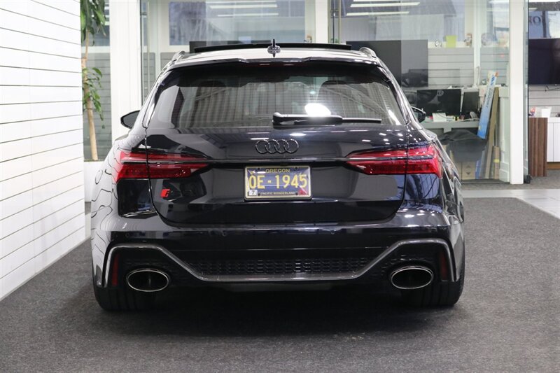 2021 Audi RS 6 Avant 4.0T quattro Avant  22 " VOSSENs S21 * WEISTEC STAGE 3 TUNE* TTE 1020 EA825 TURBOS* EVENTURI CARBONFIBER INTAKE* FULL AKRAPOVIC TITANIUM EXHAUST W/DOWN PIPES & LINK PIPE* CF FLAT BOOTOM STEERING WHEEL W/ PADDLES* - Photo 9 - Portland, OR 97230