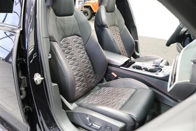 2021 Audi RS 6 Avant 4.0T quattro Avant  22 " VOSSENs S21 * WEISTEC STAGE 3 TUNE* TTE 1020 EA825 TURBOS* EVENTURI CARBONFIBER INTAKE* FULL AKRAPOVIC TITANIUM EXHAUST W/DOWN PIPES & LINK PIPE* CF FLAT BOOTOM STEERING WHEEL W/ PADDLES* - Photo 19 - Portland, OR 97230