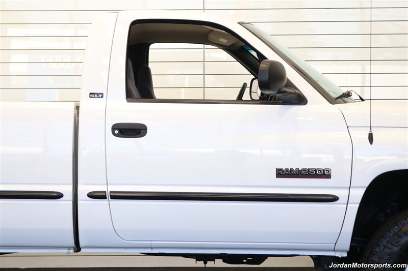 2001 Dodge Ram 2500 SLT  1-OWNER* SINGLE CAB* 5.9L CUMMINS* 6-SPEED MANUAL* 100% RUST & CORROSION FREE* LIKE NEW BED* BD EXHAUST BRAKE* AIR DOG INJECTION PUMP* MBRB FULL EXHAUST* ZERO PAINT* COLLECTOR QUALITY - Photo 59 - Portland, OR 97230