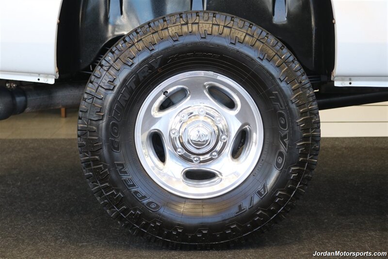 2001 Dodge Ram 2500 SLT  1-OWNER* SINGLE CAB* 5.9L CUMMINS* 6-SPEED MANUAL* 100% RUST & CORROSION FREE* LIKE NEW BED* BD EXHAUST BRAKE* AIR DOG INJECTION PUMP* MBRB FULL EXHAUST* ZERO PAINT* COLLECTOR QUALITY - Photo 65 - Portland, OR 97230