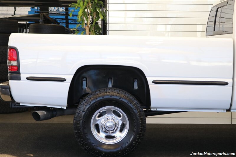 2001 Dodge Ram 2500 SLT  1-OWNER* SINGLE CAB* 5.9L CUMMINS* 6-SPEED MANUAL* 100% RUST & CORROSION FREE* LIKE NEW BED* BD EXHAUST BRAKE* AIR DOG INJECTION PUMP* MBRB FULL EXHAUST* ZERO PAINT* COLLECTOR QUALITY - Photo 61 - Portland, OR 97230