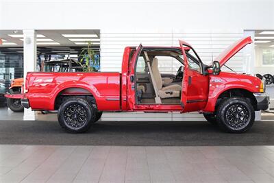 1999 Ford F-250 xlt 1-OWNER* 100% RUST FREE* TRITON V-10* 5-SPEED MANUAL* LINEX BED LINER* REAR AIR BAGS* NEW BRAKES-ROTORS-CALIPERS-BALL JOINTS-BRAKE FLUID & COOLANT FLUSH* ALL BOOKS-KEYS-WINDOW STICKER* SHORT BED - Photo 11 - Portland, OR 97230