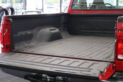 1999 Ford F-250 xlt 1-OWNER* 100% RUST FREE* TRITON V-10* 5-SPEED MANUAL* LINEX BED LINER* REAR AIR BAGS* NEW BRAKES-ROTORS-CALIPERS-BALL JOINTS-BRAKE FLUID & COOLANT FLUSH* ALL BOOKS-KEYS-WINDOW STICKER* SHORT BED - Photo 49 - Portland, OR 97230