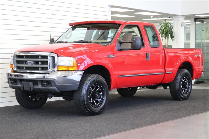 1999 Ford F-250 xlt 1-OWNER* 100% RUST FREE* TRITON V-10* 5-SPEED MANUAL* LINEX BED LINER* REAR AIR BAGS* NEW BRAKES-ROTORS-CALIPERS-BALL JOINTS-BRAKE FLUID & COOLANT FLUSH* ALL BOOKS-KEYS-WINDOW STICKER* SHORT BED - Photo 3 - Portland, OR 97230