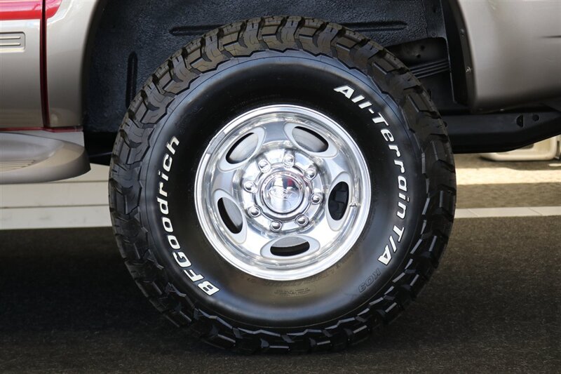 2001 Ford Excursion Limited 1-OWNER* 100% RUST FREE* ALL RECORDS @ FORD DEALER SINCE NEW* LEVELED W/ NEW BILSTEIN 5100 SHOCKS* NEW 35 " BFG KO3 10-PLYS* REAR AIR BAGS* NEW BRAKES-ROTORS-CALIPERS-BRAKE FLUID-COOLANT-AC SERVICE - Photo 56 - Portland, OR 97230